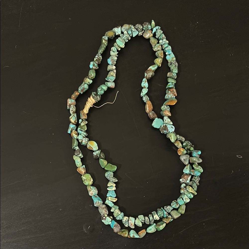 Turquoise Beaded Necklace
